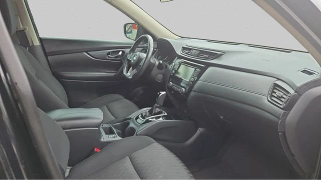2018 Nissan Rogue SV - Photo 14