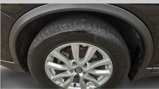 2018 Nissan Rogue SV - Photo 23