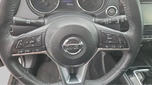 2018 Nissan Rogue SV - Photo 17