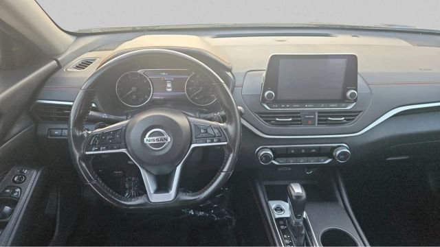 2022 Nissan Altima SR - Photo 9
