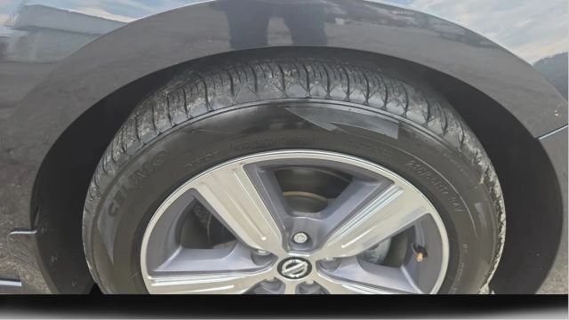 2019 Nissan Altima SL - Photo 21