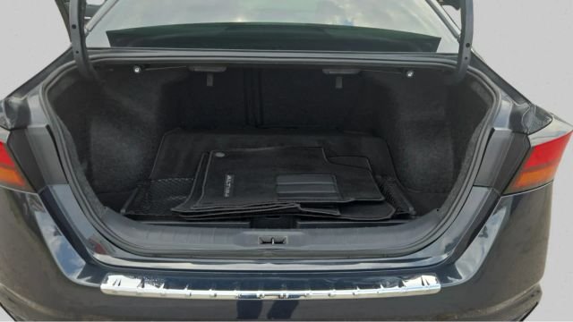 2019 Nissan Altima SL - Photo 19