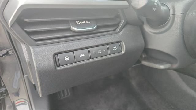 2019 Nissan Altima SL - Photo 17